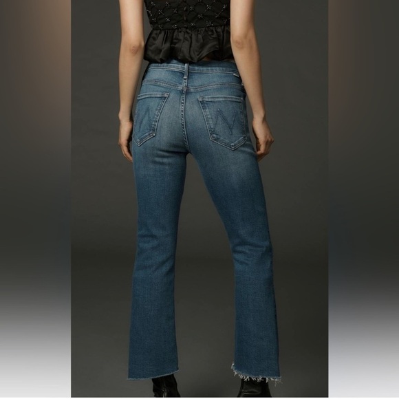 MOTHER Denim - MOTHER The insider Crop Step Fray Jeans In Work Hard Play Hard Size 25